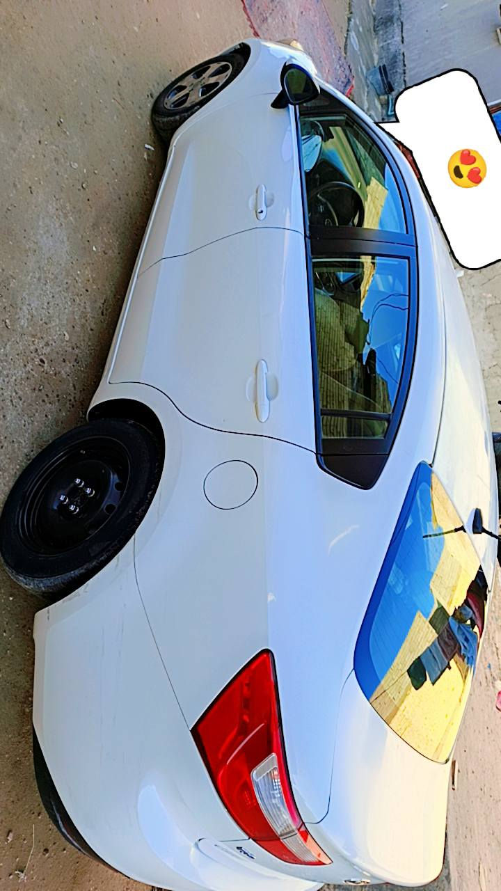 السلام عليكم ورحمه الله للبيع كيا ريو موديل 2013 امريكي ماكينه خير من الله تبريد خير من الله حداديه زينه تخم تاير السعر 92 وبيها مجال بسيط باسمي سونار الحادث موجود بالمنشور /*********** يوجد واتساب
