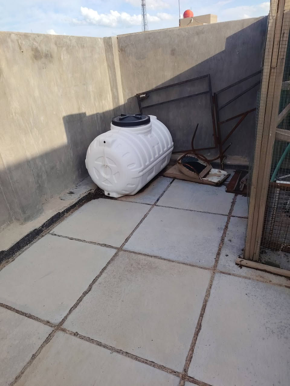 ٤ كراسي ب ٢٥ القفص الزغير ب ٧ المراوح عاطلاتماعرف شبيهن الوحده ب ٦  الغراض مال الطيور ب ٢٥ القفص الخشب الكبير سعره ١٦٥بي مجال بصيط مكاني ناحيه العباسيه


**إذا كنت صاحب هذا الإعلان وتريد حذفه لأي سبب، رجاءا أرسل رسالة إلى الدعم الفني**