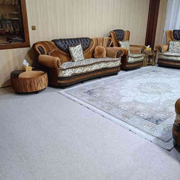 قنفة تركي  بعدة جديدةماركة اصلية قوية --من كل نواحي مابي اي عيب اني ماخذا 20ورقة بس ابيعها ب450الف كركوك *********** كركوك
