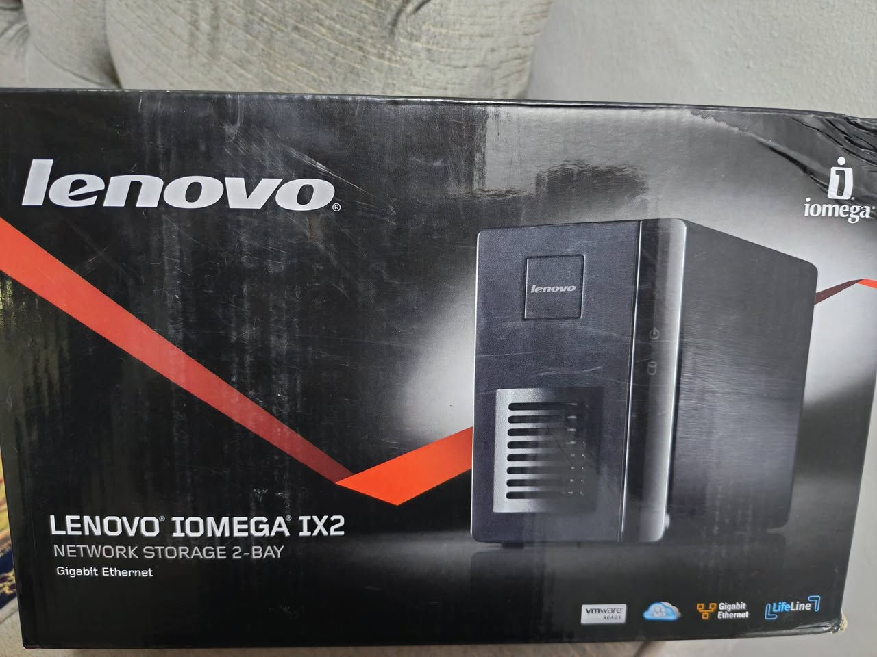 جهاز تخزين شبكي من شركه lenovo
SATA*2 جديد غير مستخدم سعره ١٠٠ الف


**إذا كنت صاحب هذا الإعلان وتريد حذفه لأي سبب، رجاءا أرسل رسالة إلى الدعم الفني**