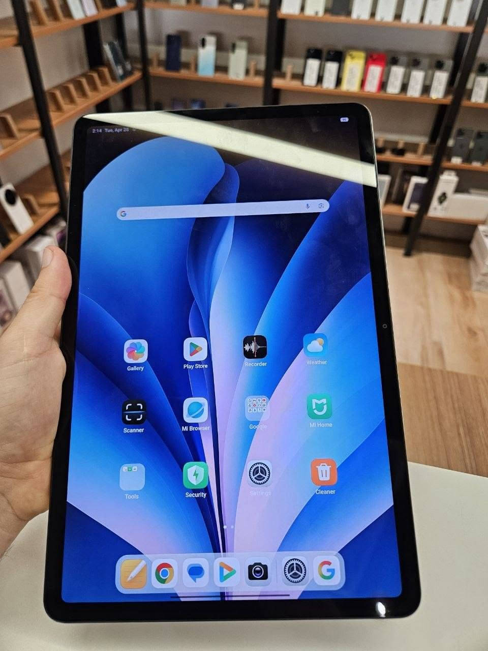 Redmi pad pro 
Ram 8 gb
Storage 256 gb
Snapdragon 7s gen 3
زۆر پاک و خاوێنە هیچ شوختی نییە
ئەشیای هەمووی لەگەڵە
جهاز کلش نضيف ما بيها شخط
مع کامل ملحقات
سعر ٣١٥،٠٠٠ السليمانية, العراق


**إذا كنت صاحب هذا الإعلان وتريد حذفه لأي سبب، رجاءا أرسل رسالة إلى الدعم الفني**