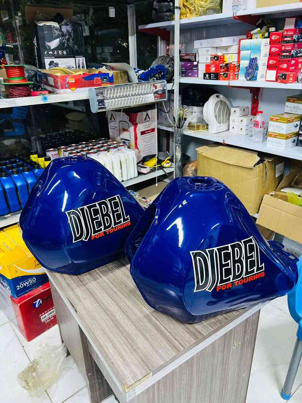 اللهم صلّ على محمد وآل محمد 
يوجد تانكي قفاز دجبل ياباني حجم 200
العنوان واسط قضاء بدره 
يوجد توصيل لجميع المحافظات 
***********
‏‪***********‬‏
