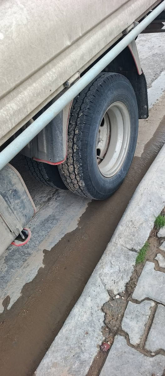 سلام عليكم من رخصت الدمن الهم صل علا محمد وال محمد للبيع كيه فحل رقم بغداد. تحويل ثاني يوم       موديل 2016 مكفوله تخم تاير جديد لاسه الصلي تاير محور 14 تانكي كاز محور 100 تبريد تددفة دوشمة جديده باتري جديد عنوان السياره الطيفيه  اخوان سعر السياره 127 وبيه مجال لطيبين  ***********  ملاحضه ممتواجد عنت
