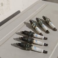 اوباما ٢٠١٠ • قطع غيار • نص عمر