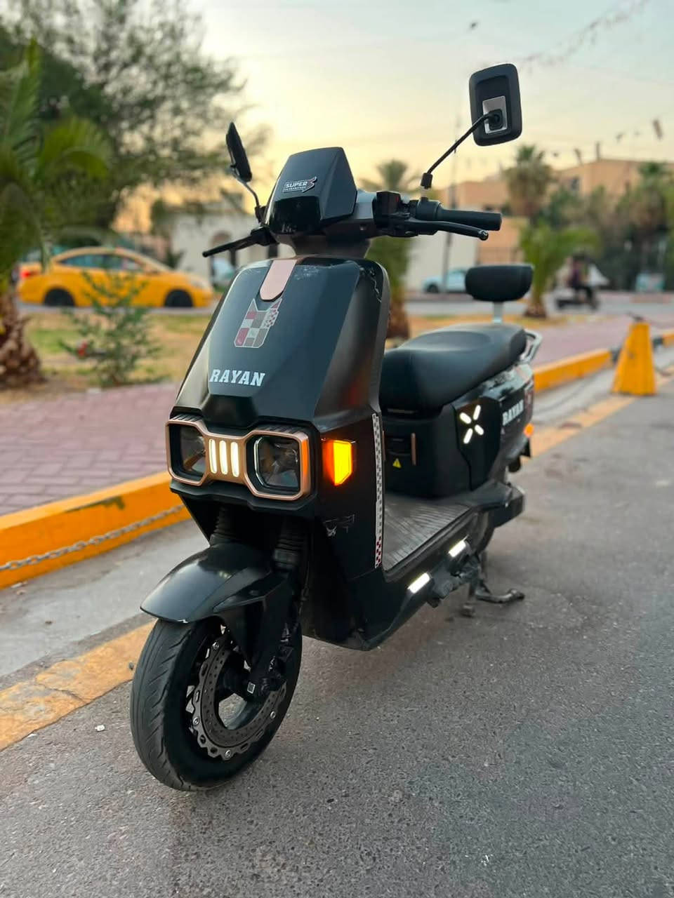 سلام عليكم شياب دراجه شحن البيع نوع الريان  ام  عيون جيل ثالث الحديث تجي بصمه سكيورتي  دراجه استخدامها 15 يوم  فقط الله يشهد 
 دراجه زلغ مابيها كفاله عامه اي نقص مابيها كلها كامله وجاهزه /مواصفاتها👇

بطاريات عدد (6) كبار دبل 🦾
النوعيه 🪬(الريان/ RAYAN)🪬🧿
3سرعات 🪬
تحمل شخصين🫂
تشغيل  نضامين بصمه او سويج🥇
سرعه الدراجه60🧿🪬
تتحمل وزن عالي جدا🏋🏻‍♀️
نضام  تشغيل عن بعد🤺✅
نضام السرقه 🥷🏻🏃🏻‍♂️
تمشيك (50) كيلو✈️
لون الدراجه مميز كلش
بصمه 💕
كلوب لد ابيض عالي ناصي🔦💕
استان صفح🔆
استان تعليك 🔱

اي استفسار اتصال ✅👇

***********

مكاني بغداد
