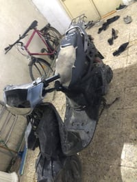 فراشه • مكينه ما مفتوحه • كهربائيات شغاله