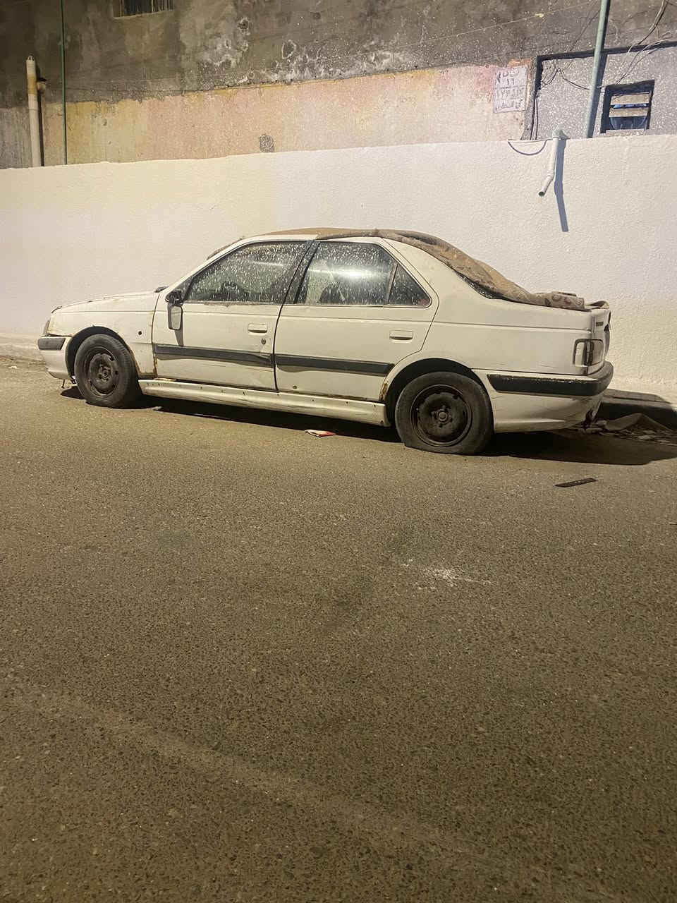 للبيع ابيع كوم حديد  مكينه كير جديد *********** واتساب
