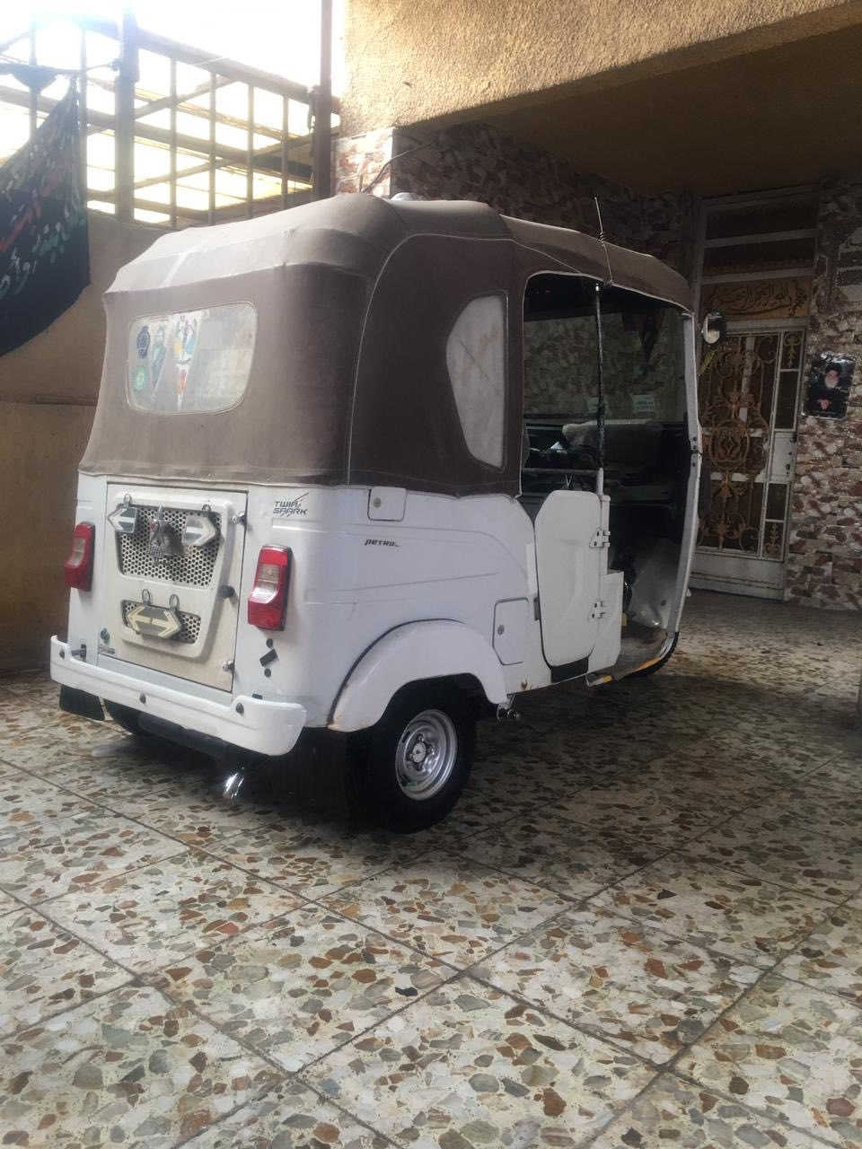 تكتك ٢١ شهر ٧كفاله من صبغ ومعجون مرقمه 
تحويل ثاني يوم 
المكان الحسينيه الراشديه 
سعر ٨٥٠٠وبيه مجال كلش قليل
***********
