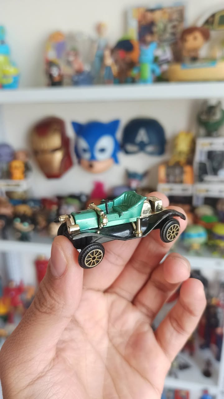 سيارات حديد
القطعه ألف ونص فقط ✅ 

.
.
.
للتواصل واتساب ⬅️ ‏‪0778 253 5013‬‏
