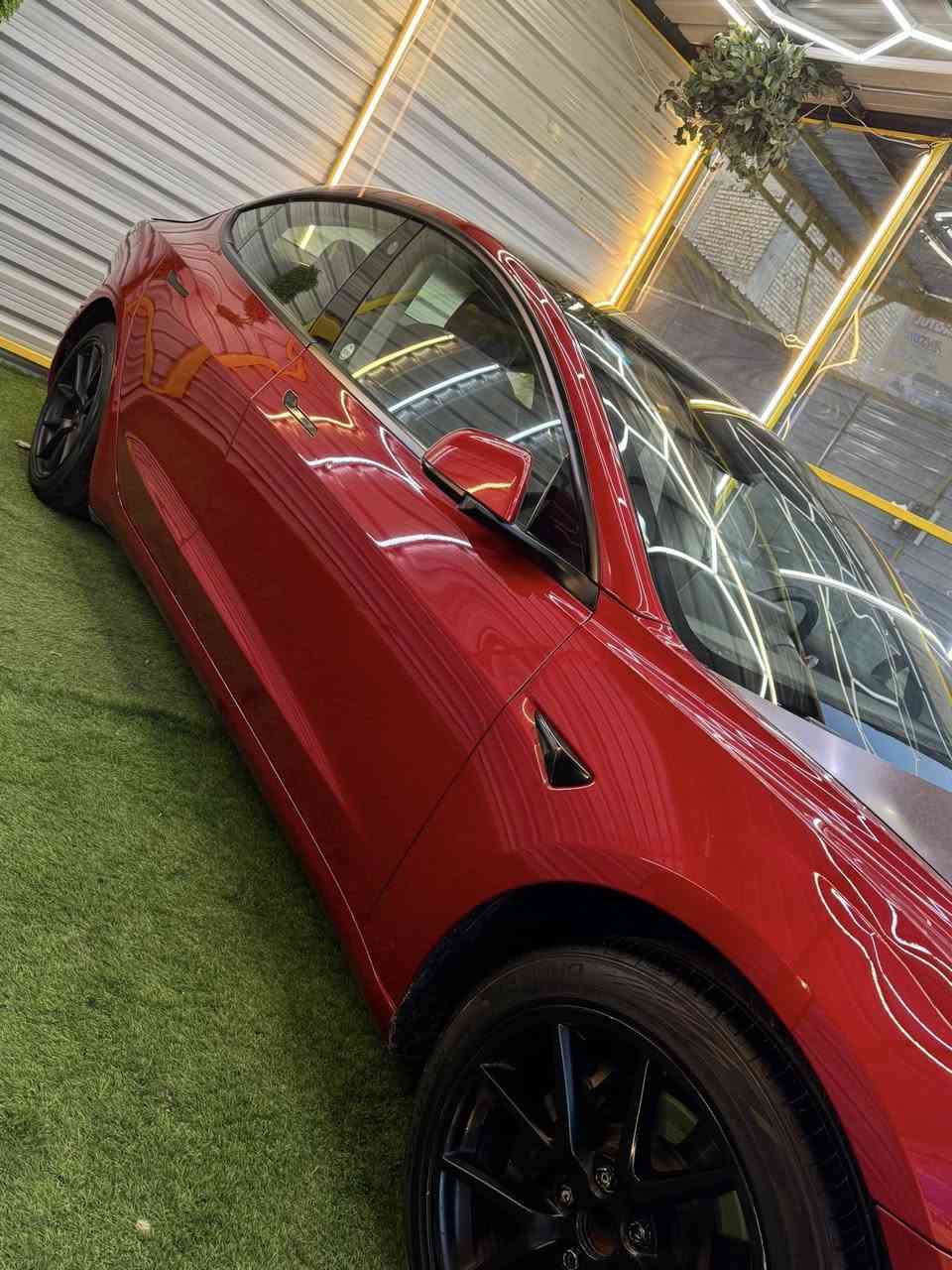 تسلا 2023
تيسلا 2023 تك ماطور
ماشيه 45 ميل 
سياره جديده كلش حادث بسيط جدا بجم كبس رقم بغداد بىسمي
بدون اي نقص مكاني بغداد السيديه
السعر 152 وبيع مجال بسيط
***********
