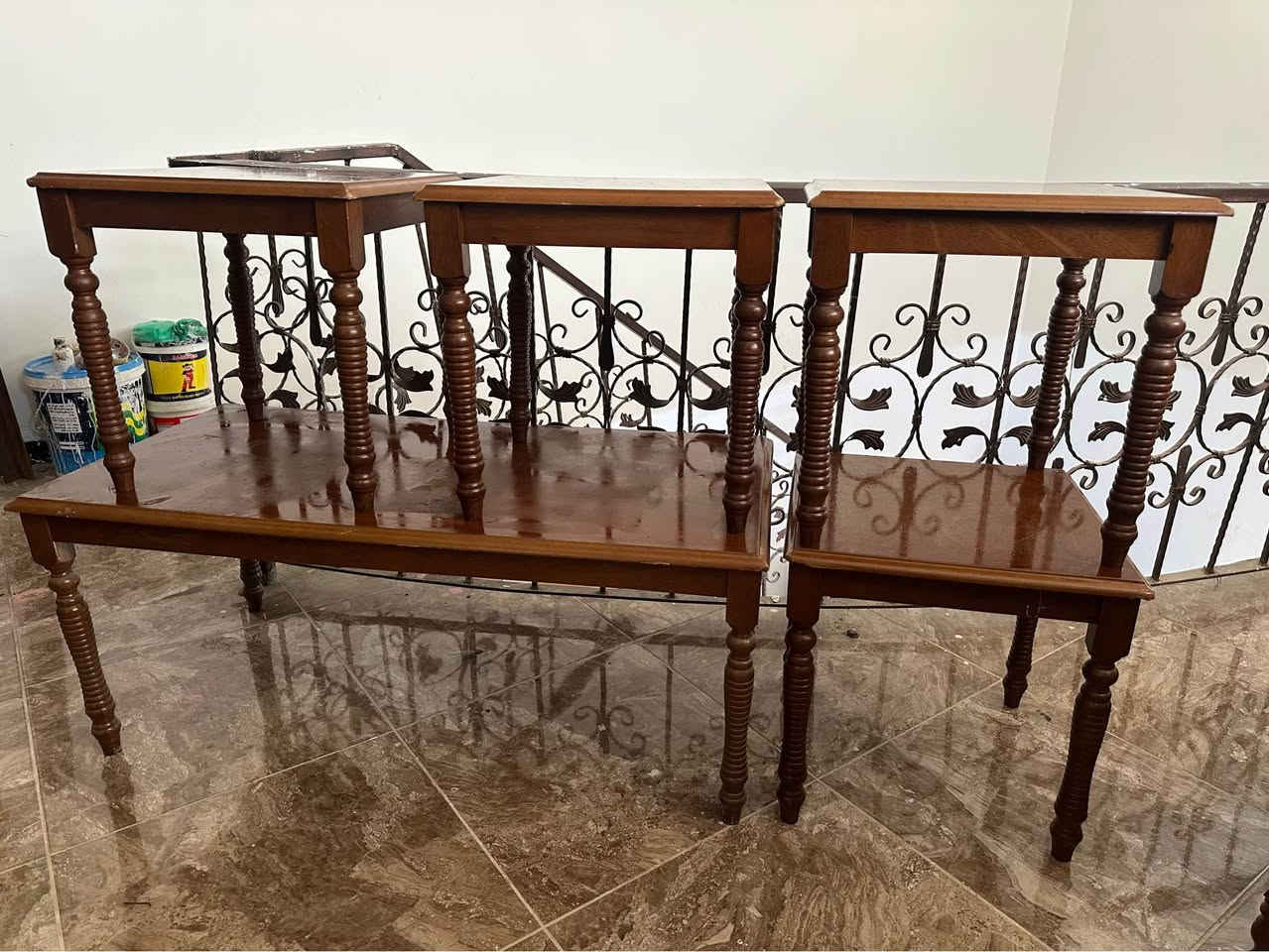 طبلات خشب زان 
1/سيت طبلات موديل واحد 
 يتكون من قطعه كبيرة و 4 قطع صغار 

2/طبلة كبيرة فقط 

3/طبلة كبيرة فقط بغداد, العراق


**إذا كنت صاحب هذا الإعلان وتريد حذفه لأي سبب، رجاءا أرسل رسالة إلى الدعم الفني**