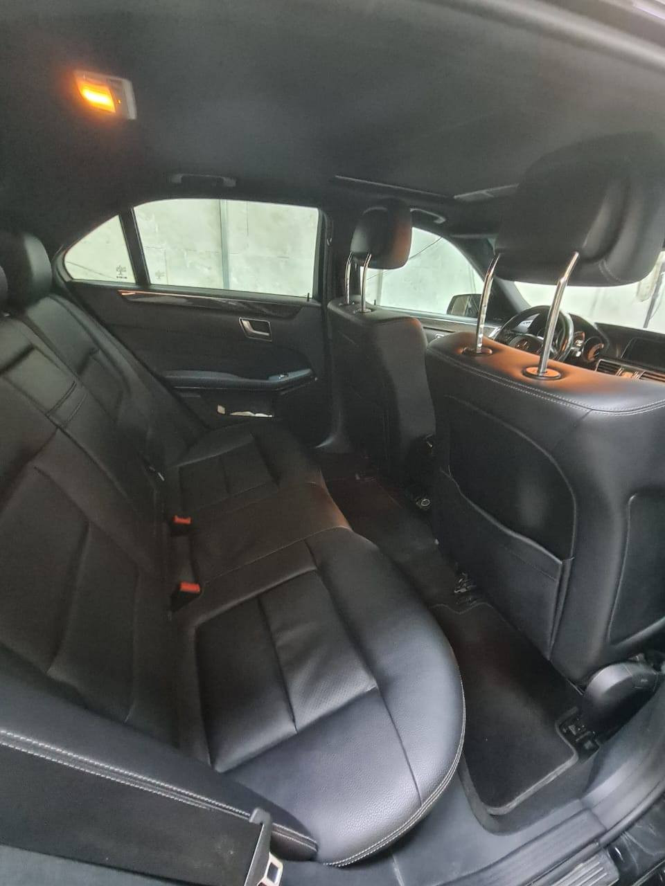 للبيع ---- او المراوس بشي اقل لان محتاج فرق 

Mercedes-Benz E class 350 2016

سيارة عليها كت 63 كامل من دعاميات للدوسات والبنيد والفلنجات 

فتحه

بصمه 

برده خلفيه

‏كراسي جلد كهرباء خزن تدفئه

صندوك كهرباء 

رادار امامي 

كامره

نقطه عمياء 

خزن كشن ٣ وضعيات 

نظام Eco انطفاء عند التوقف 

وضعيات قيادة E_S

سيدي جنجر

سستم صوت harman/kardon

ماشيه ٩٨ الف ميل 

سيارة عليها ادامة كاملة فلاتر وبلكات ومجاول منظومة بانزين منظومة بريك تايرات دسكات 

وارد امريكي حادثها طخطخ 

٣ ضرر خفيف و٣ كلير امريكا  

سيارة نقصها صبغ دعامية امامية
فقط بسبب الطريق والحصو 

١٨٥ ورقه وبيها مجال بسيط 

مكان السياره / بغداد العامرية 
***********
