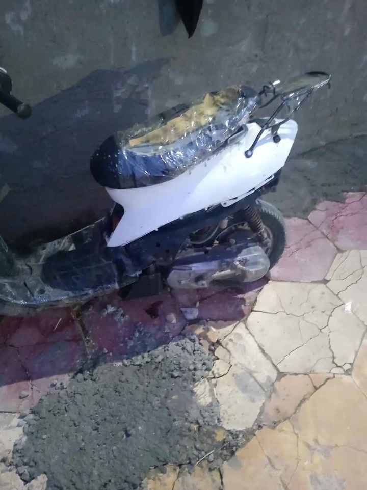 سلام عليكم دراجه بيجي لبيع شرط مكينه و شاصي مكاتبه دراجه كامله كفارات تعال خاص بيك خير ودلل👋👍


**إذا كنت صاحب هذا الإعلان وتريد حذفه لأي سبب، رجاءا أرسل رسالة إلى الدعم الفني**