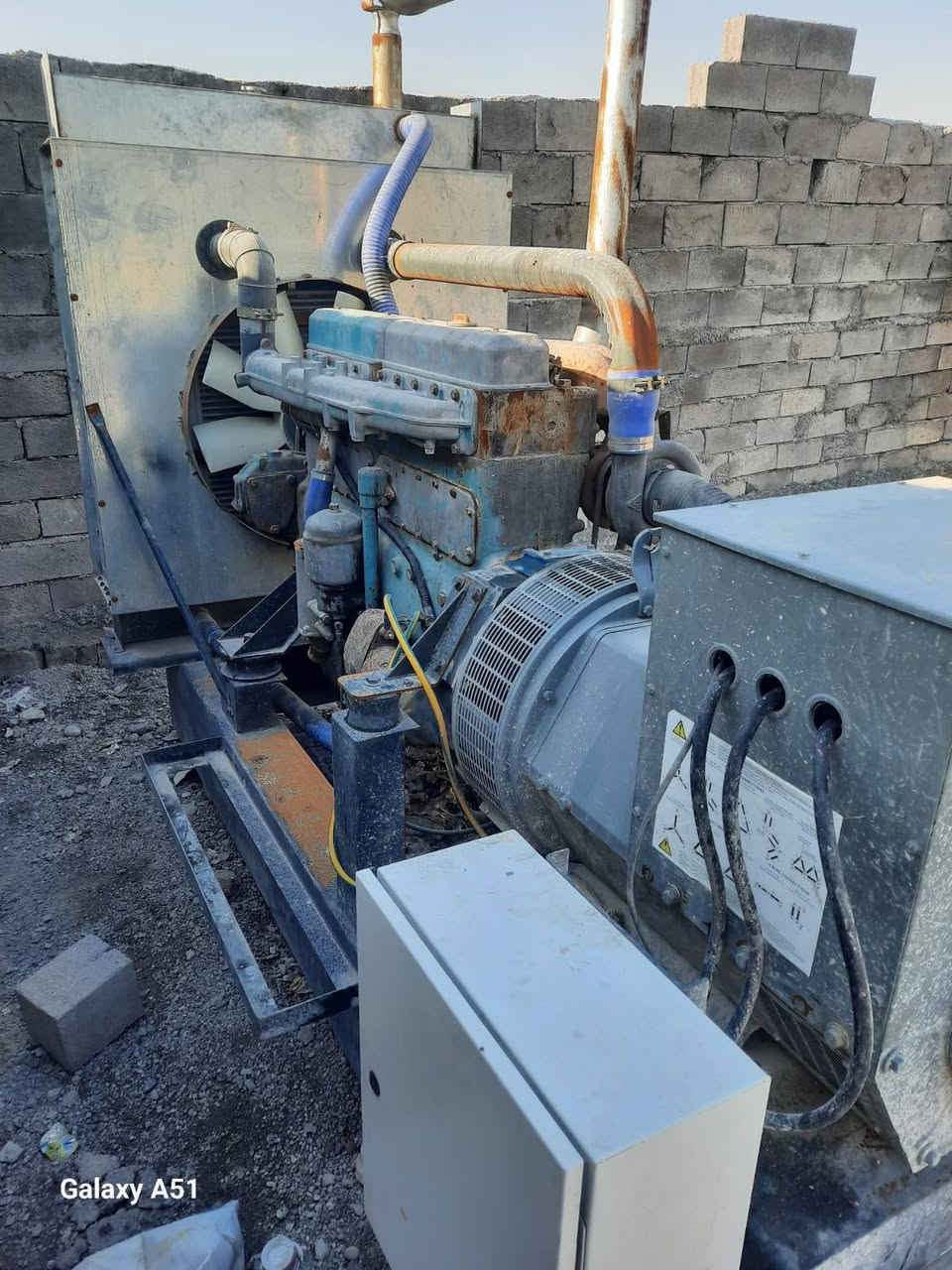 سكانيه 12 ونص ستندر جنيتر 200 كيفي جديد شاصي جديد راديتر جديده + انتر كولر السعر ***********
