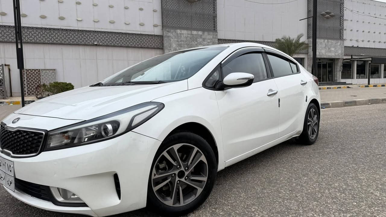 كيا سيراتو 
[خليجي ] 
2017 
***********
 للبيع 
 125
