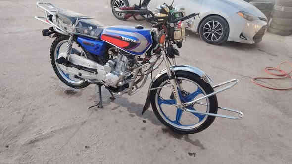 سيفان موديل 2021 ❗❗
الباب الاول وزن ثقيل 5ـگير 📍
محرك شرط / مفتوح مجفت جديد 
  كهربائيات كلها شغاله 💡
 شلعه ومعدل فولل 🔥🔥
 دراجه كاعده وحلوه حيل طالب عليها 475     وبيها مجال وال مو شراي لايتعبني ويكسر بسعرها مكاني يم الجامعه تكريت  
-هـ/*********** اتصال + واتساب
