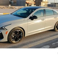 السلام K5 موديل 22رقم بغداد سنوية 29السيارة كاملة لون اسمنتي ما ناقصهة...