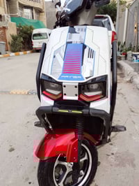 دراجة شحن • 2000W • 6 بطاريات