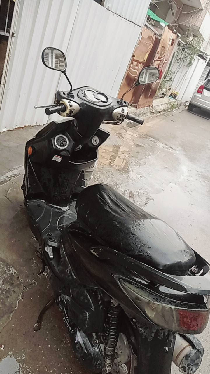 سكسن فحل نوزل محرك بلادي وعلئ فحص كهربائيات كلها شغاله نغركه في اي وقت مع أيض هندر موجود السعر 550 الف وبيها مجال  حك جيه مكاني بغداد/ استعمال الدراجه فقط  للعمل


**إذا كنت صاحب هذا الإعلان وتريد حذفه لأي سبب، رجاءا أرسل رسالة إلى الدعم الفني**