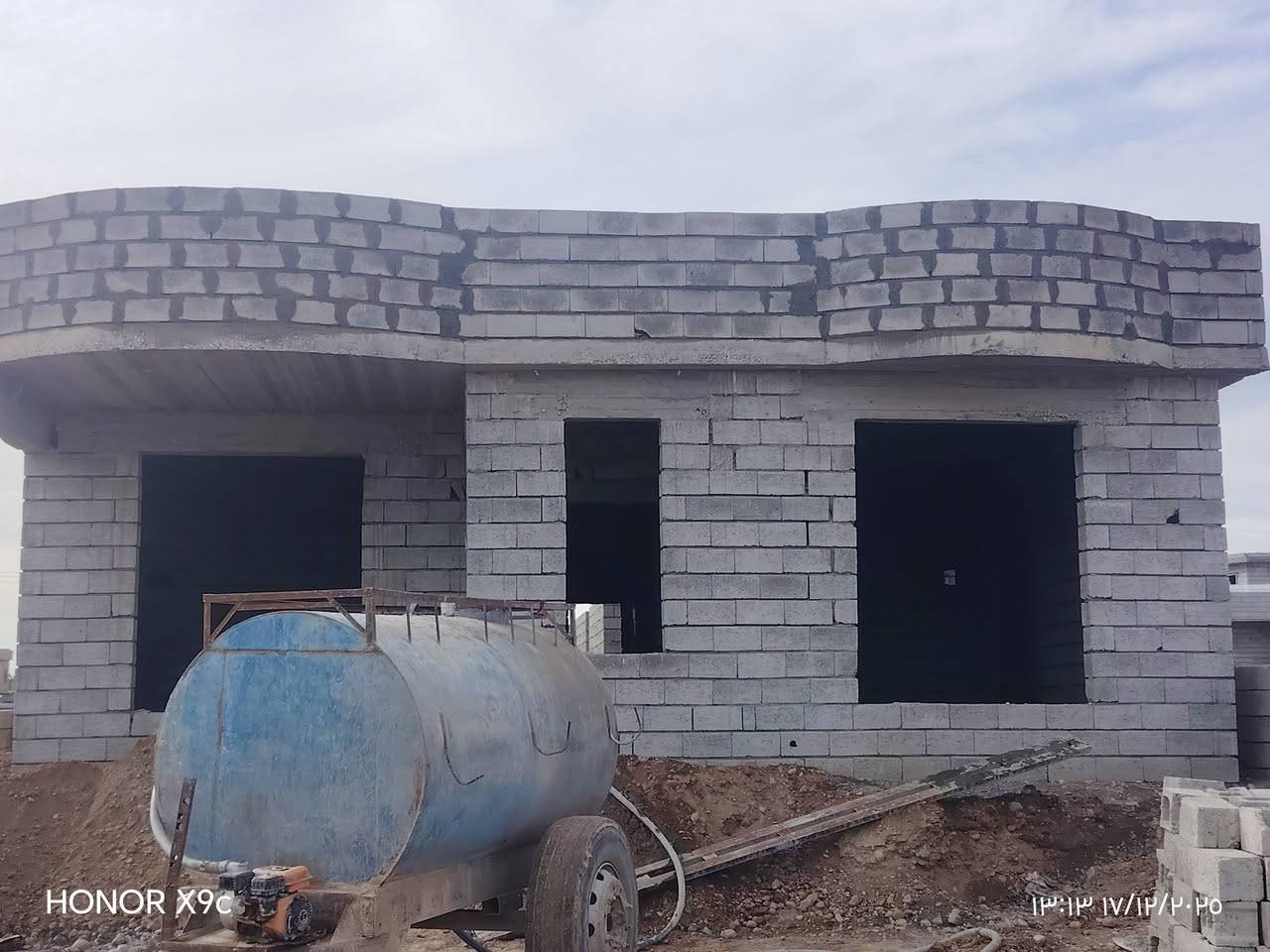 السلام عليكم
كادر بناء متفرغ 
🔹دقة في العمل
🔹الالتزام في الموعد
🔹السرعة في البناء
عملنا يتكلم  بدلاً عنا ، جزء من اعمالي 👇👇
للحجز والاستفسار الاتصال على الرقم التالي  ***********
سيد احمد الكباشي
