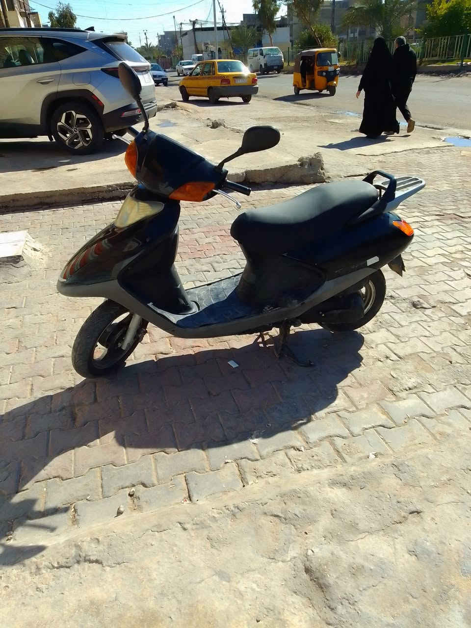 السلام عليكم ورحمة الله دراجه سبيسي جديده سلف هندر كهربائيات كلها شغاله عدا كيج البانزين كلها جديدة لوك منفيس اوراقها كامله خير من الله سعرها 600للتواصل خاص مو جود للاتصال ***********
