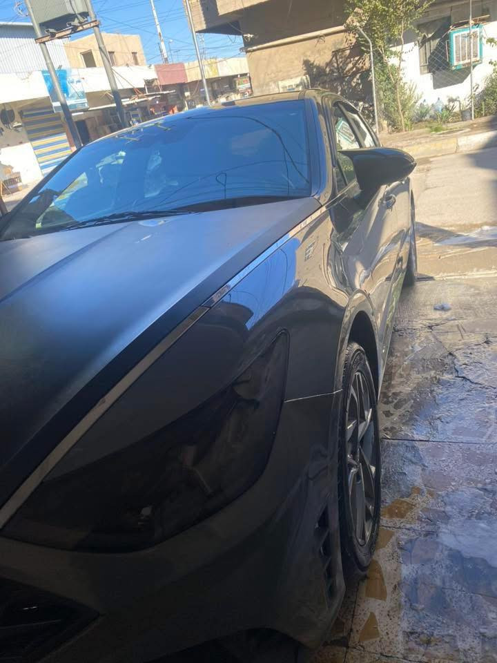 للبيع سوناتا موديل 21 امريكية
جاملغ وبنيد واصبع بل تكمه من امريكة اجتي  غير ذالك تكفل سيارة كفاله عامه 

رقم أربيل 2500 

لون سمنتي المرغوب 

فول عده الفتحه 

داخل بيانو كرسي كهرباء 

بصمه 

أشاير بل مري 

شاحن واير ليس 

بجم سيارة الحديث مو قديم

دوشمه جديده تخم تاير جديد 

***********

بغداد الغزالية

سعر ١٤٥
