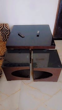 طبله كبيرة • ٤ طبلات صغار • طاولات