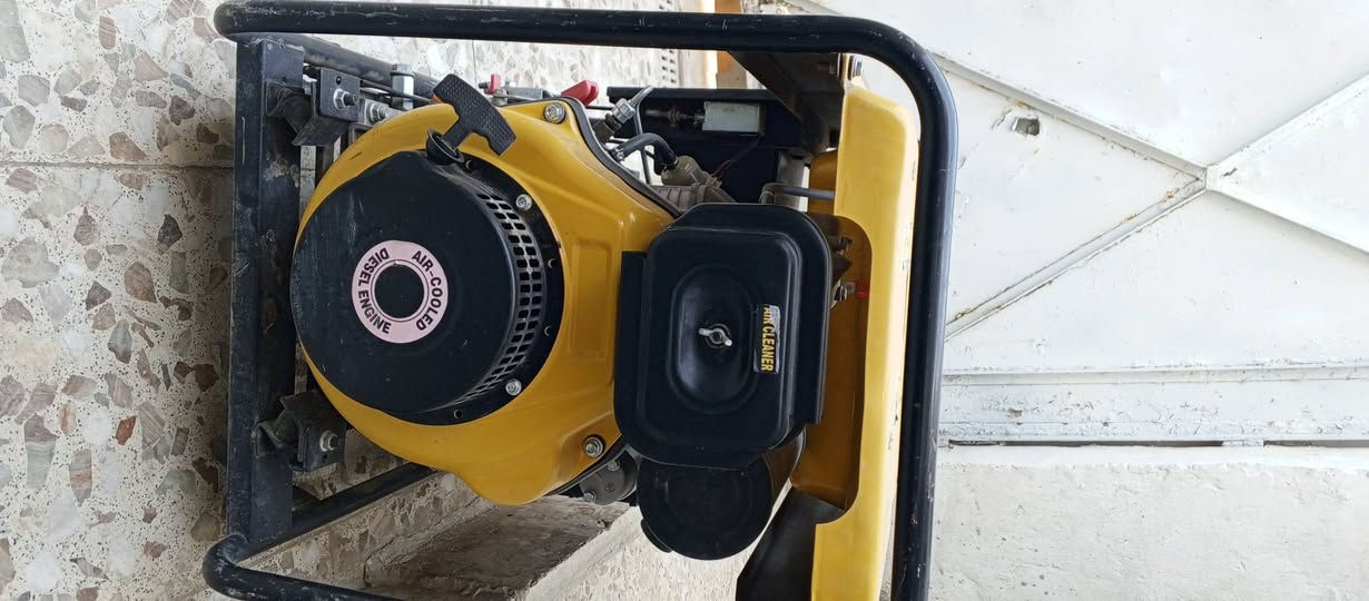 السلام عليكم مولد كاز للبيع نظافة فول اقتصادية السعر700 وبية مجال الاستفسار أكثر الاتصال على الرقم ***********
