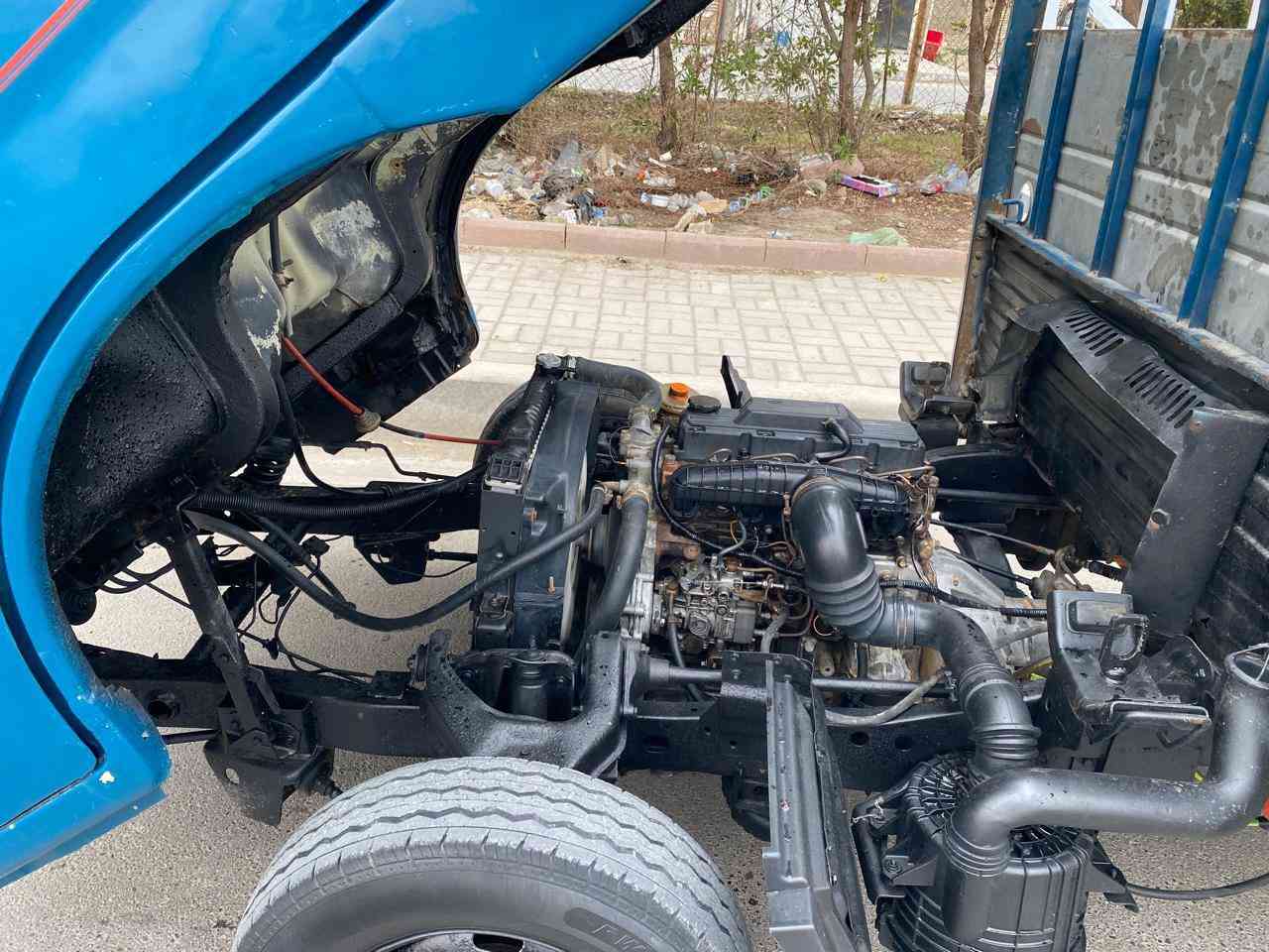 سلام عليكم.   كيه اللبيع.  فنتيره. قلاب.  مديل 98 رقم دياله. مشروع وطني.  إلى 28.  صبق حزام الجماليه.  مكينه.  وكير واكسن.   وشاصي خير من الله.     تخم تاير. جديد.    كهربائيات شغاله.    تحويل مباشر.    ثاني يوم.     دواخل حلوة.     محجر حلو.      صدر امامي وخلفي جديد.    سياره  جاهزه. من كلشي.   السعر 60وبيهه مجال. الطيبين.  الستفسار علا رقم الهاتف *********** المكان بغداد الشماعيه
