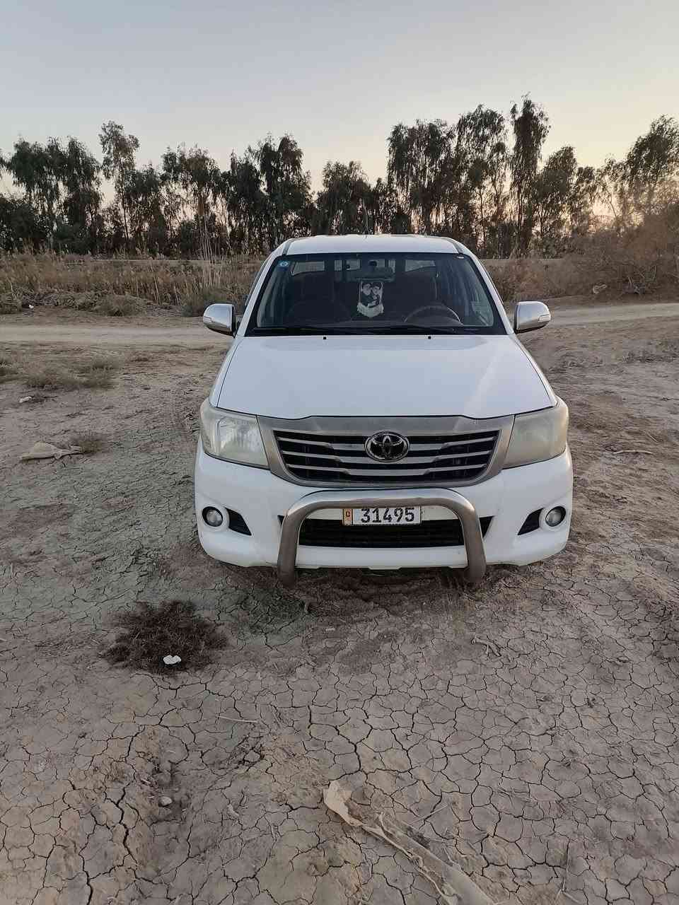 2014 كويتي شاصي 19 رقم واسط انكليزي سنويه لل 2030 كفاله عامه من الصبغ بيها شويه بارد فقط مال جناي السعر 195 وبيها مجال ***********
