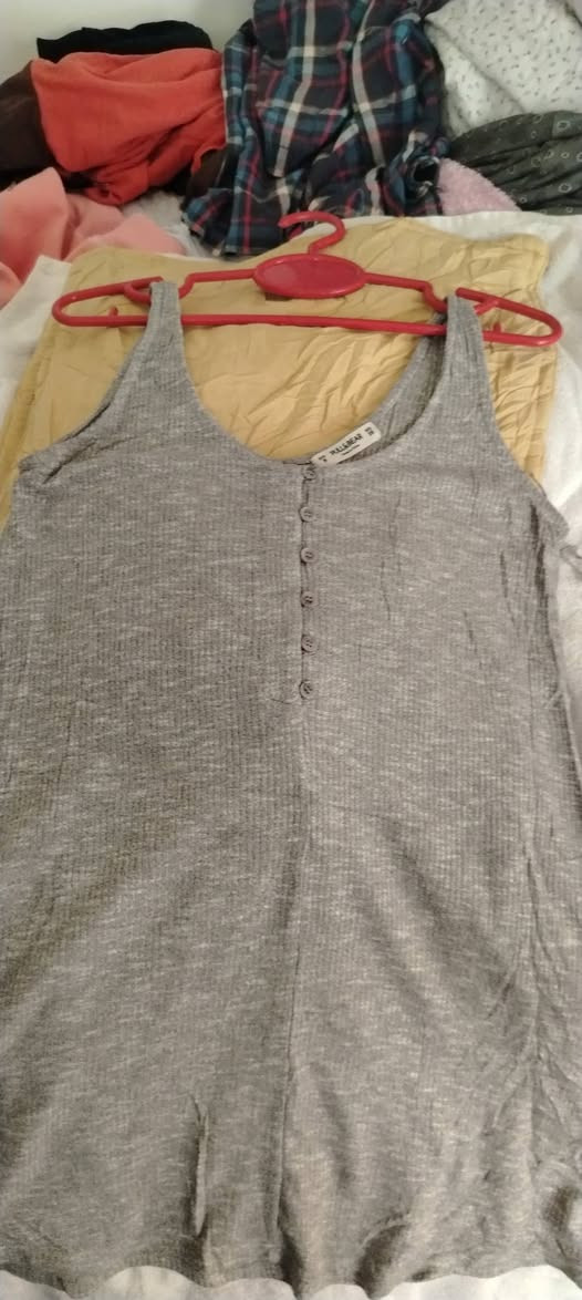 تخفيضات علئ القطعة النسائي قطعتين بس.. 5000 قطع جنن من البلوز والسويتر النسائي عنوانه كوت داموك شارع عماره كاظم عبيد قرب اسواق البدراوي مقابيل شارع المثلث


**إذا كنت صاحب هذا الإعلان وتريد حذفه لأي سبب، رجاءا أرسل رسالة إلى الدعم الفني**