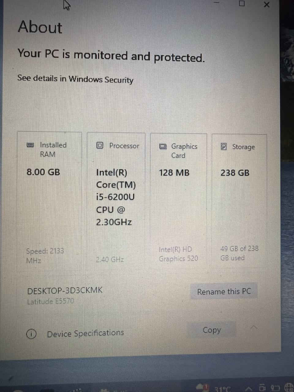 لابتوب DELL بهذا الشكل 
Intel core i5_6200u
Storge 256 GB 
RAM 8 GM  
نظافه ١٠٠٪؜ مع شاحن الخاص بالابتوب 
سعر الشراء 250  
سعر البيع 200 الف 
يوجد توصيل لجميع المحافظات


**إذا كنت صاحب هذا الإعلان وتريد حذفه لأي سبب، رجاءا أرسل رسالة إلى الدعم الفني**