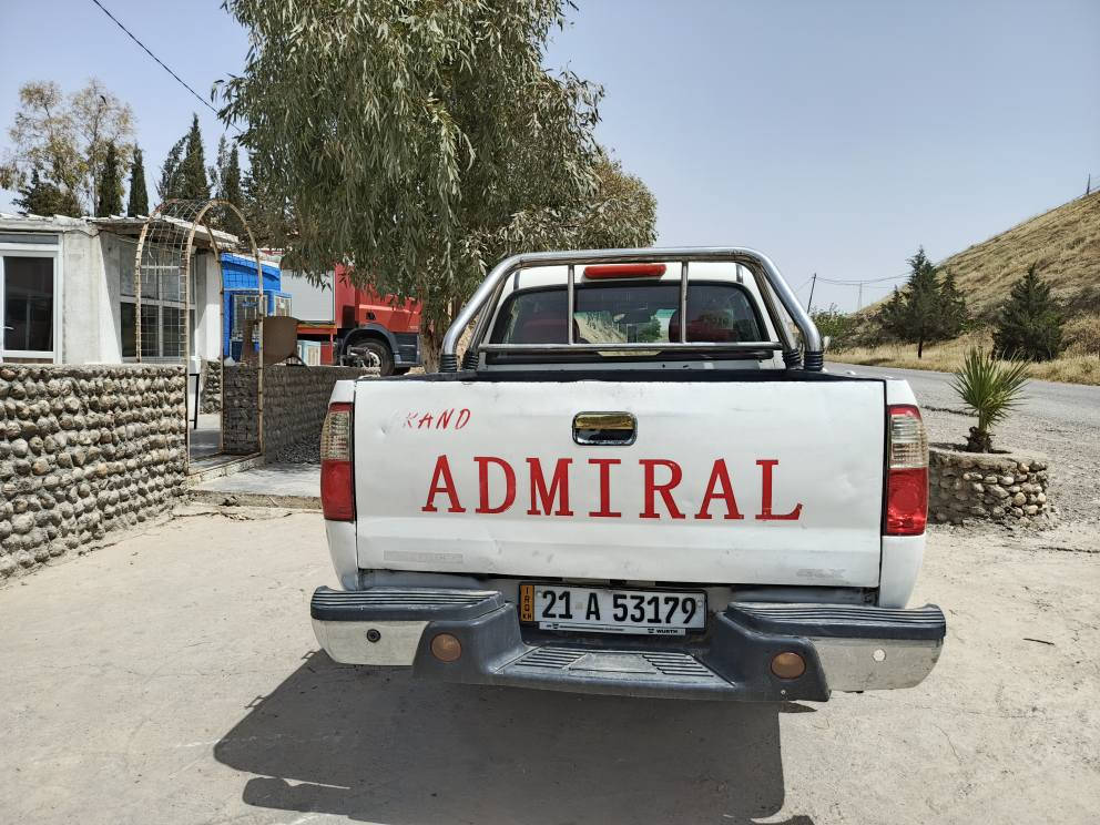 ئەدمیراڵ 2010 ناو سور شکل مەرزیە  بە شەرتی گێڕو مەکینە و تەبریدو تاقم پێش و هەر چوار تایەو سپێری لۆک لۆکە 
ئاوێنە کارەباییو ایشارەت
شاشە ئایپاد
سویچ کۆنترۆل قفل مەرکەزی
مەکینە بەخ بێ بوخار
چوار جامی کارەبایی
سەنەوی ژینگەی تازەیە تا ٢٠٣٠ بەشەرتی بەناو کردن
سعری58 گەڵاو مەجالێکی کەم 
شوێن سلێمانی
***********
*********** السليمانية, العراق
