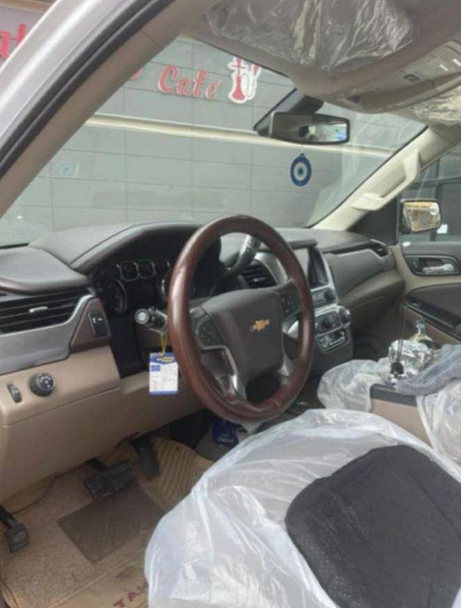 سياره تاهو موديل 2020 طويله رقم سليمانيه مكفوله كفاله عامه من الضربه والصبغ حداديه ماكينه تخم تاير جاهزه سو نارها موجود سياره جديده بالكرتون سانويه لغايه 2027 باسم عراقي من البصره السعر 390 وبيه مجال ***********
