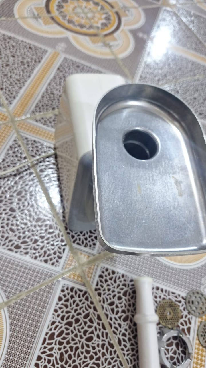 السعر 40 الالف توصيل مجاني داخل كربلاء شرط فحص


**إذا كنت صاحب هذا الإعلان وتريد حذفه لأي سبب، رجاءا أرسل رسالة إلى الدعم الفني**