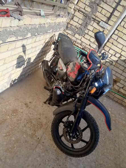 سلام عليكم بوكسر موديل 23رقم بغداد مشروع وطني باسنويه 22بوكسر فجه طلع بيهه صوت وديتهه كالي بيها  كرنك دراجه نضيفه كلهه شغاله ما بيعه اي نقص فقط صوت لكرنكك شلعه تخبل سعر 2250وبيهه مجال تواصل ***********
