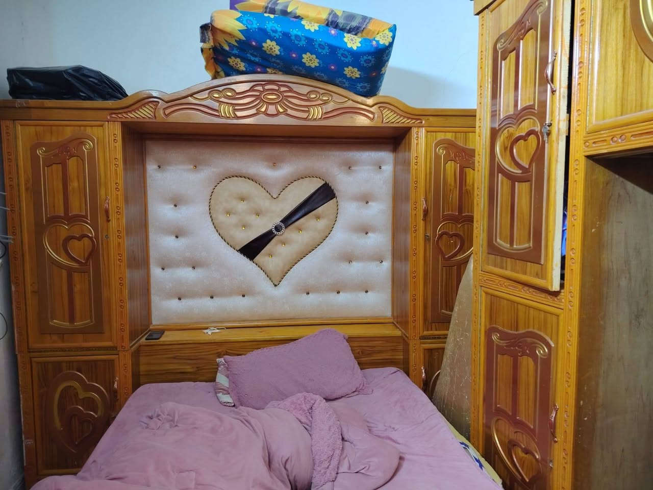 سلام عليكم غرفت نوم خشب 6 منلي نجارة عراقيه غرفه تحفه شراي يجي خاص ***********
