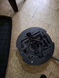 جك وملحقات • فرشة صندوق • بدون اسبير