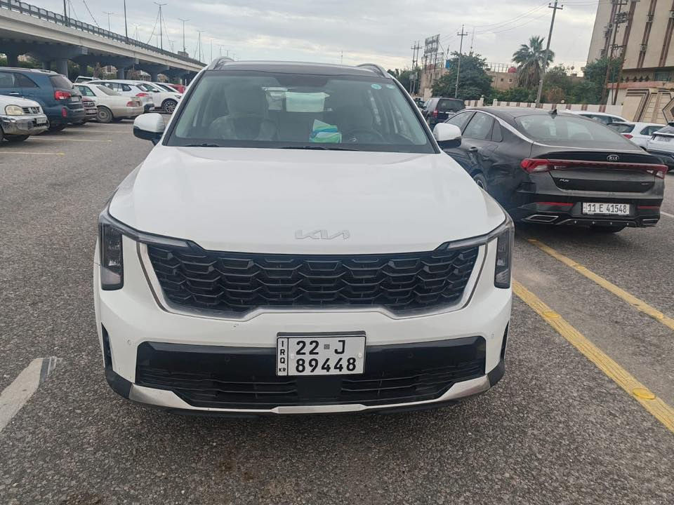 للبيع 

سورنتو خليجي ضمان 5 سنوات موديل 24 رقم اربيل وباسمي . .

مكفوله كفاله عامه ..

مواصفات السياره ..

محرك 6 حجم 3600

قماره بانوراما..

ويل حجم ١٩ . الكير ماوس

شاشه متصله 3 الوان ..

هندبريك بصمه ..

صندوق كهرباء ..

تشغيل عن بعد ..

كراسي كهرباء ..              كامرة خلفيه ..

تشغيل وابواب بصمه ..

اوتو هولد ومانع انحدار .

شفتات سرعه ..

لايت ضباب امامي..

حساس مطر ..

الاناره لد بالكامل ..

دوسات ارضيه اصليه..

كراسي مخمل ..مكان السيارة واسط
السعر 290.                ***********
