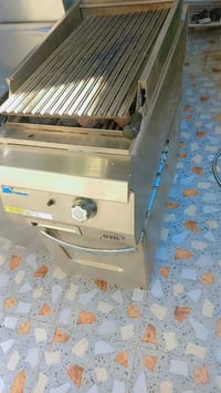 شواية بركر • نضيفه • عزيزيه شارع الكليه