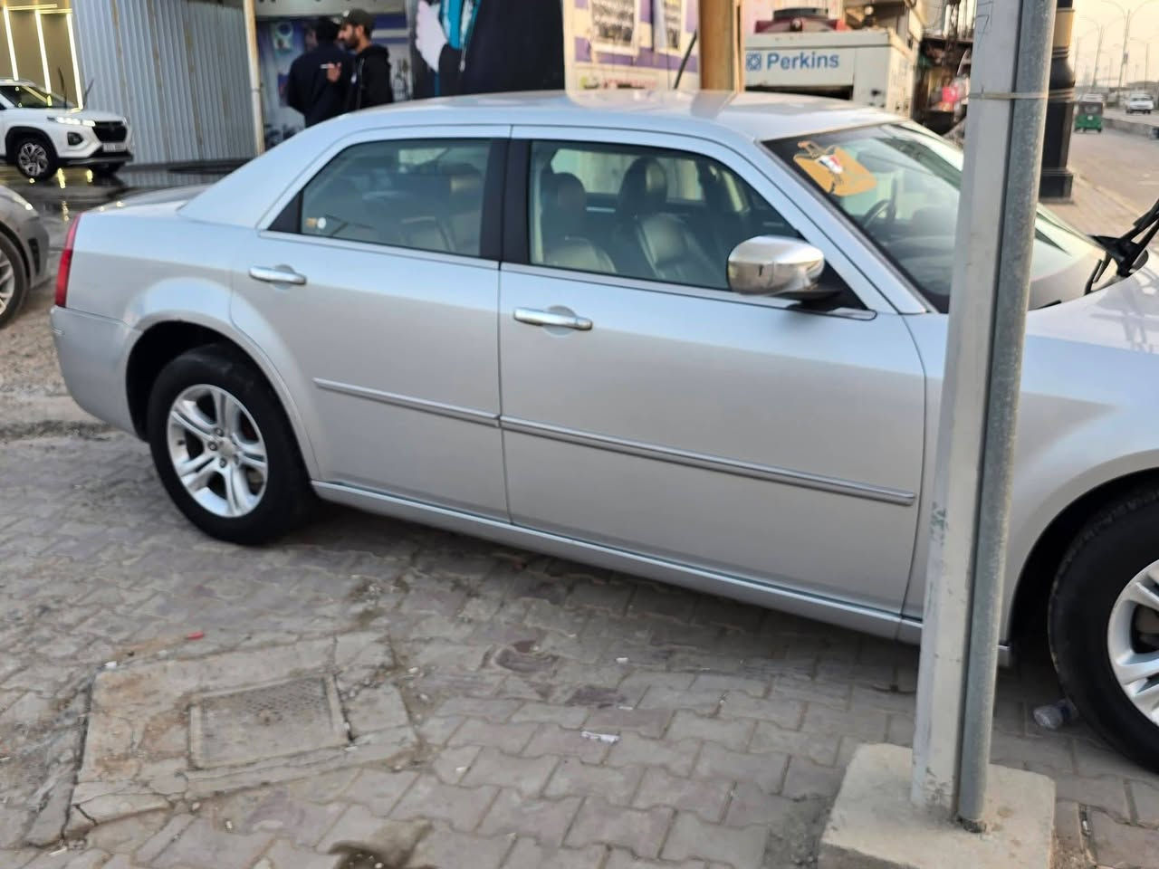 اوباما 2010 كفالة عامة
4 جوكات سلفري 
محرك كبير المرغوب
رقم بصرة بأسمي
 استخدام شخصي ممشتغلة خط نهائياً 
سيارة مكفولة كفالة عامة ( صبغ ، ضربة ،تبديل )
الاتصال ***********. *********** 
غير متواجد على النت
