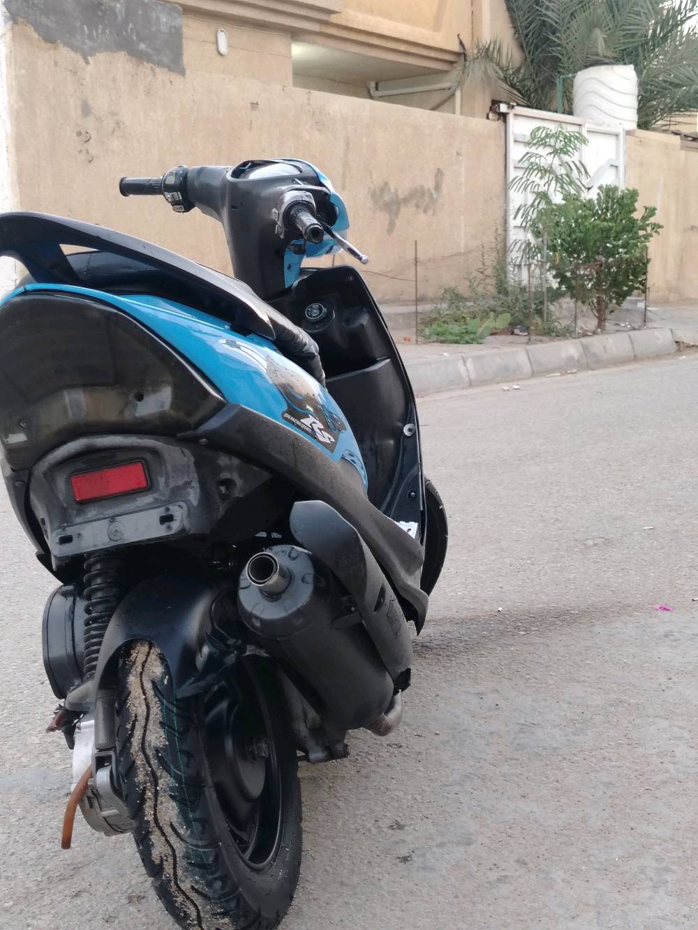 ماكس عدله للبيع
بوشه 49 بلادي مامفتوحه ابد
كلجات رياضي كابريتر نضيفه عوزها بس سلف هندر واحد تشتغل
شنو الموديل/السنة بالضبط؟ وكم ماشية على العداد إذا موجود؟: 
2007
وين موقع الماكس بالضبط داخل أي محافظة/منطقة؟ وهل متاح فحص وتجربة قبل الشراء؟: 
كربلا حي العامل 
بس سلّف هندر واحد وتشتغل، لو أكو أي عطل ثاني بالمكينة/الريسر/الكهرباء أو السلف؟: 
مكينه نضيفه كل عطل مابيها 
هل بيها أي تبديل أو تعديلات غير مذكورة بالإعلان، مثل العادم أو الكربريتر أو البوشه؟: 
صالنصة FM كابريتر جديد بوشه بلادي 