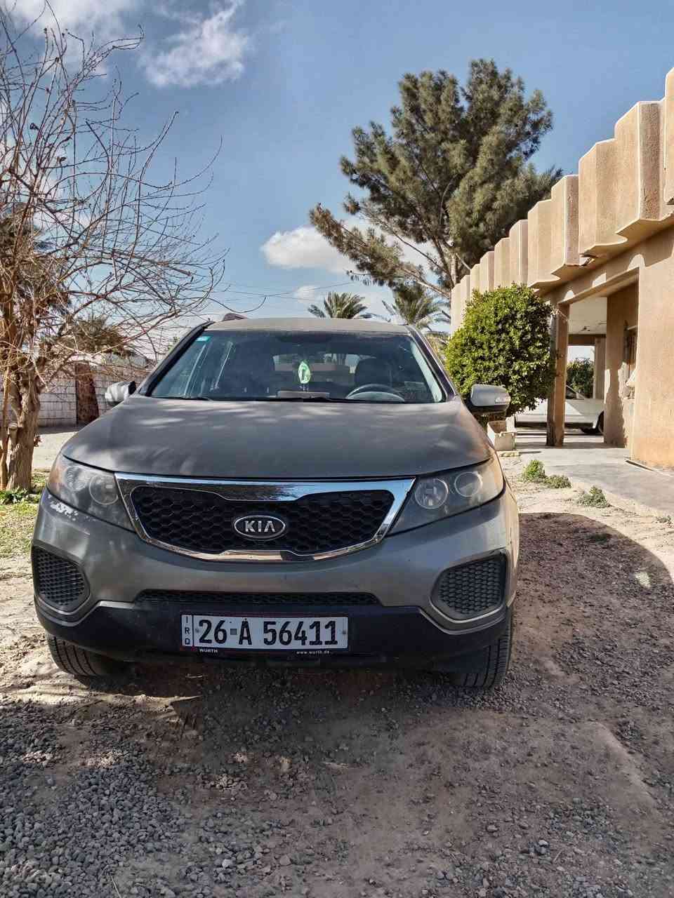 سورانتو ٢٠١١ أمريكي ضرر سقيفه واكعه علئ القماره ابيع صبغ احزام١١٥ اوبيها مجال رقم دولي بسمي صلاح الدين ***********
