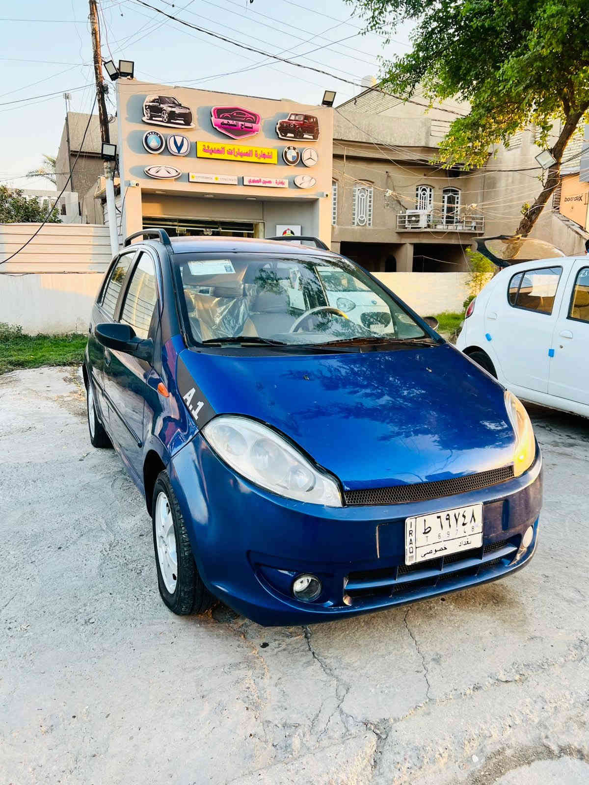 تحت شعار المصداقيه اولاً 👑👑 تاج الشهم عن وصول وجبه جديده من السيارات البناتيه والشبابيه 🚗🚘🚖بالنقد والاقساط المريح  💴💶💴علما انو نظام الاقساط بدون كفيل🏃🏻‍♂️ او ماستر🖊️  كل سياره حسب المقدمه تكون الشهريه والاستلام فوري الباندا بانواعها والوانها 🏎️🚙والQQ والبوني 🚙🚕الشحن والA1 والكيا بيكانتو🚗🏎️ وجميع انواع السيارات علما انو جميع سياراتنا بحالة الكفاله 🛠️⛓️⛓️‍💥🪚⚙️
للاستفسار اكثر ***********
***********
***********
عنوانا  تقاطع البياع باتجاه جسر الجادريه مقابل مجمع هاي كلاس شركه تاج الشهم حسين الجبوري  ننتظركم بكل حب
