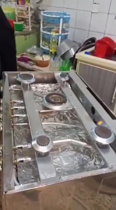 السلام عليكم ورشه ابو امير الصيانة الطباخات الغازيه تصليح وتنظيف صيانه الطباخ المطاعم والفنادق صيانه موقعيه نجيكم باب البيت متواجدين 24ساعه *********** /تصال واتساب مكاني في كربلاء المقدسة
