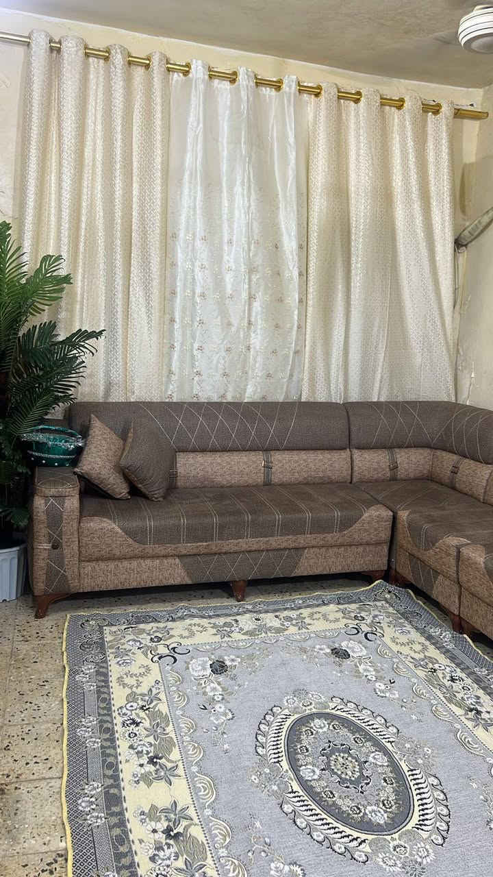 سلام عليكم أهلنا الطيبين.....
تخم للبيع جديد مستخدم اسبوعين فقط 

للاستفسار لاتصال على (‏‪0770 293 1165‬‏)
