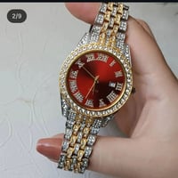 ساعة • للبيع