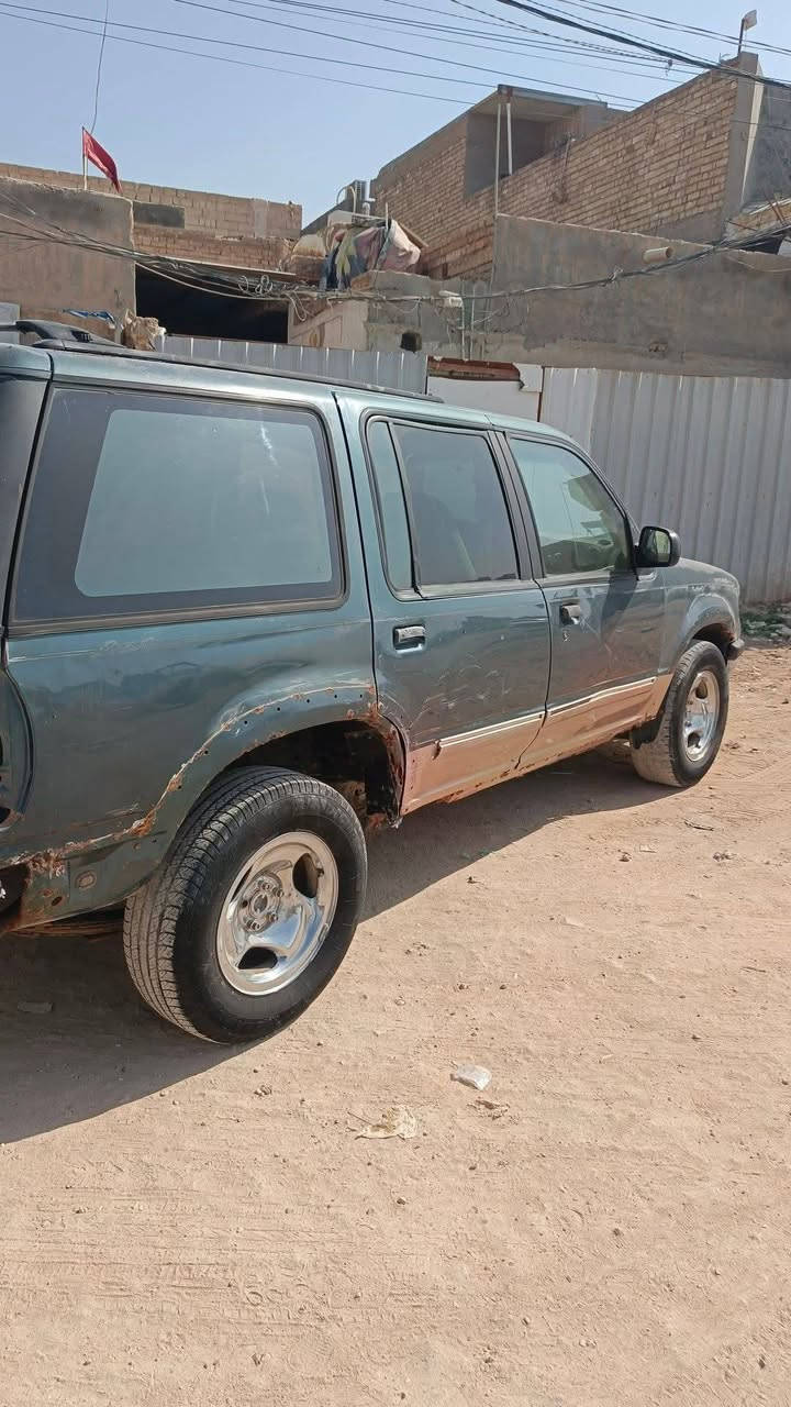 فورد موديل 95 سياره رقم ذي قار راعيها بلدوانية يحول  كير ومحرك راس الثور vvt نضيفات نبيع تسقيط او تفصيخ
مكاني الناصرية 
لاستفسار ***********
