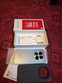 ريدمي نوت ١٥ برو • استعمال اسبوعين • نضيف