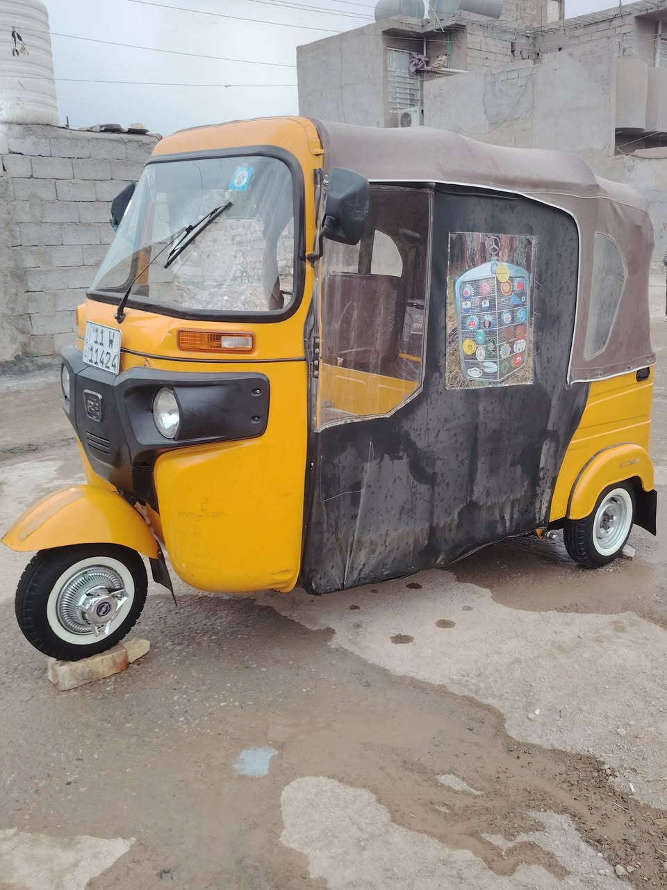 سلام عليكم تكتك للبيع موديل 22شهر العاشر بيهه بارد خفيف بلغد مكاني بغداد المعامل سعر 9وبيهه مجال شي بسيط ***********
